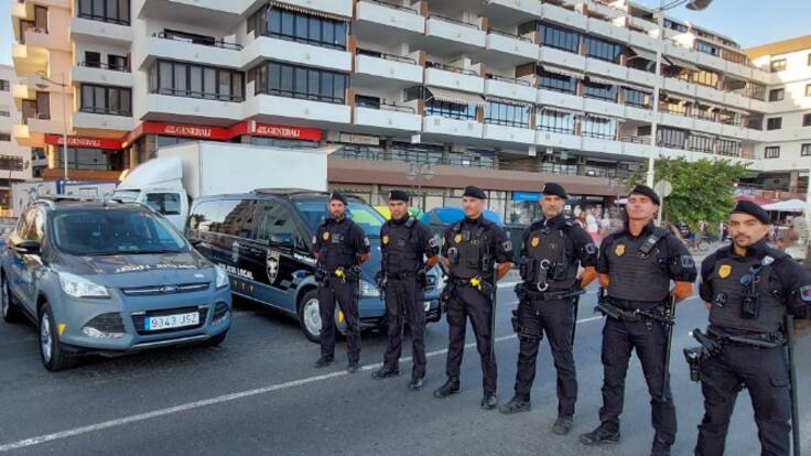 Arrecife despliega a 100 efectivos para reforzar la seguridad este fin de semana grande de los Sangineles