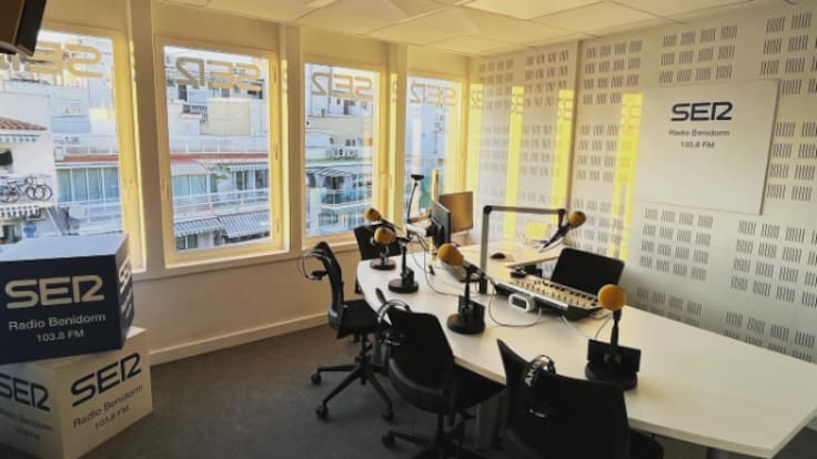 Desde primera y hasta última hora del día: Radio Benidorm