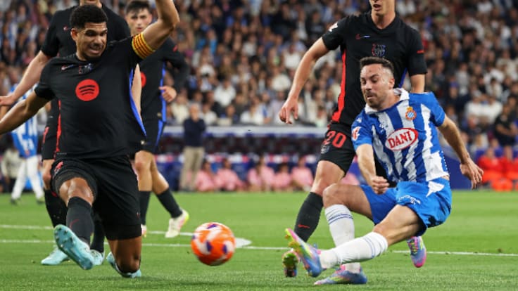 "Temblaba el suelo": García Pimienta recuerda el día que Ronald Araújo superó a un rival con su presencia