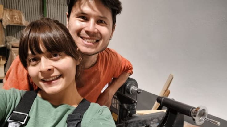 La magia de la madera: un taller de Cuenca da vida a lo que otros desechan