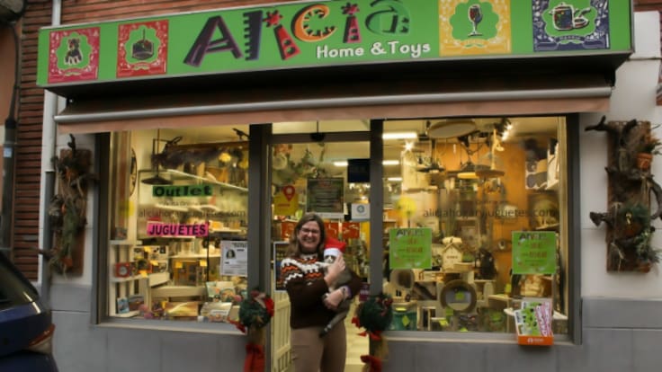 El comercio tradicional resiste y se abre para los últimos regalos de Navidad y Reyes