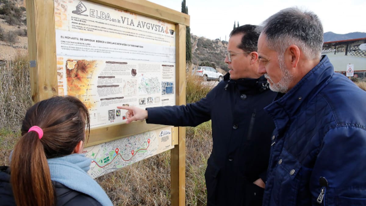 Rubén Alfaro, alcalde de Elda, explica el proyecto "Elda en la Vía Augusta"