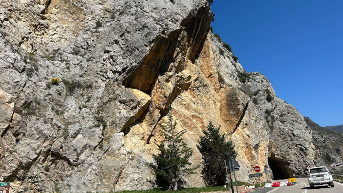 Licitadas las obras de estabilización del talud de la carretera LR-115 en Arnedillo