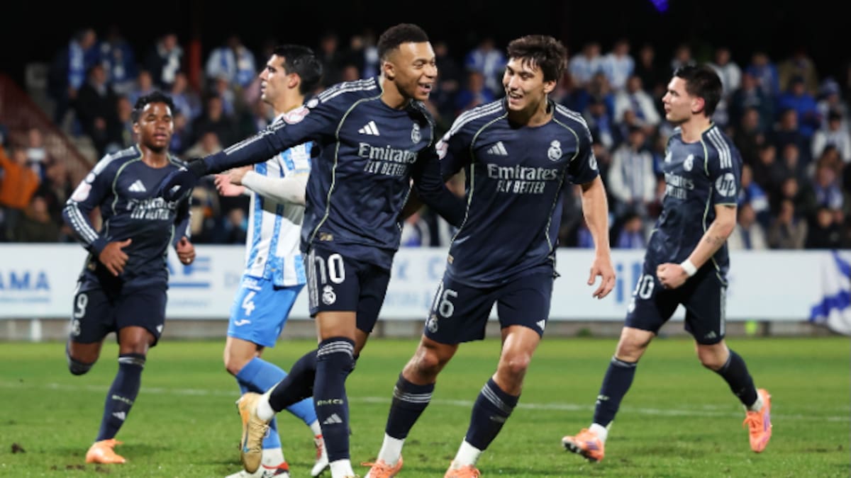 El encaje de Gonzalo, una complicada tarea pendiente para Xabi Alonso: "Mbappé quiere meter los goles él y no que los meta otro"