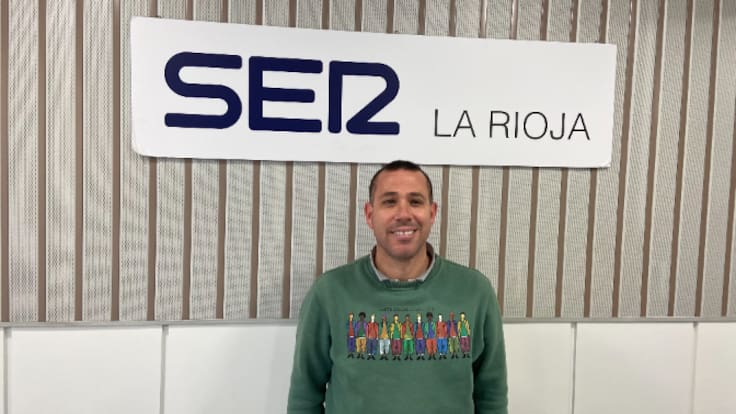 Quique García: "Las prioridades de este mercado son el '10' y el extremo" (07/01/25)