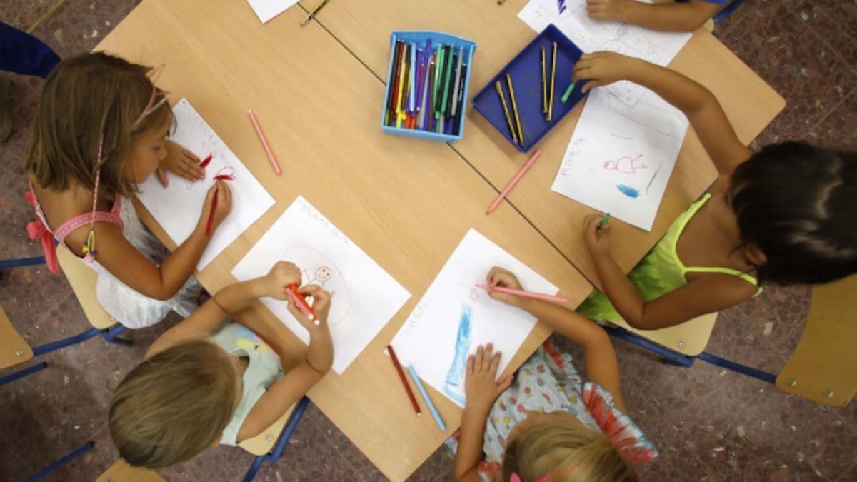 Cerrar un colegio, recalificar su parcela, construir un hotel