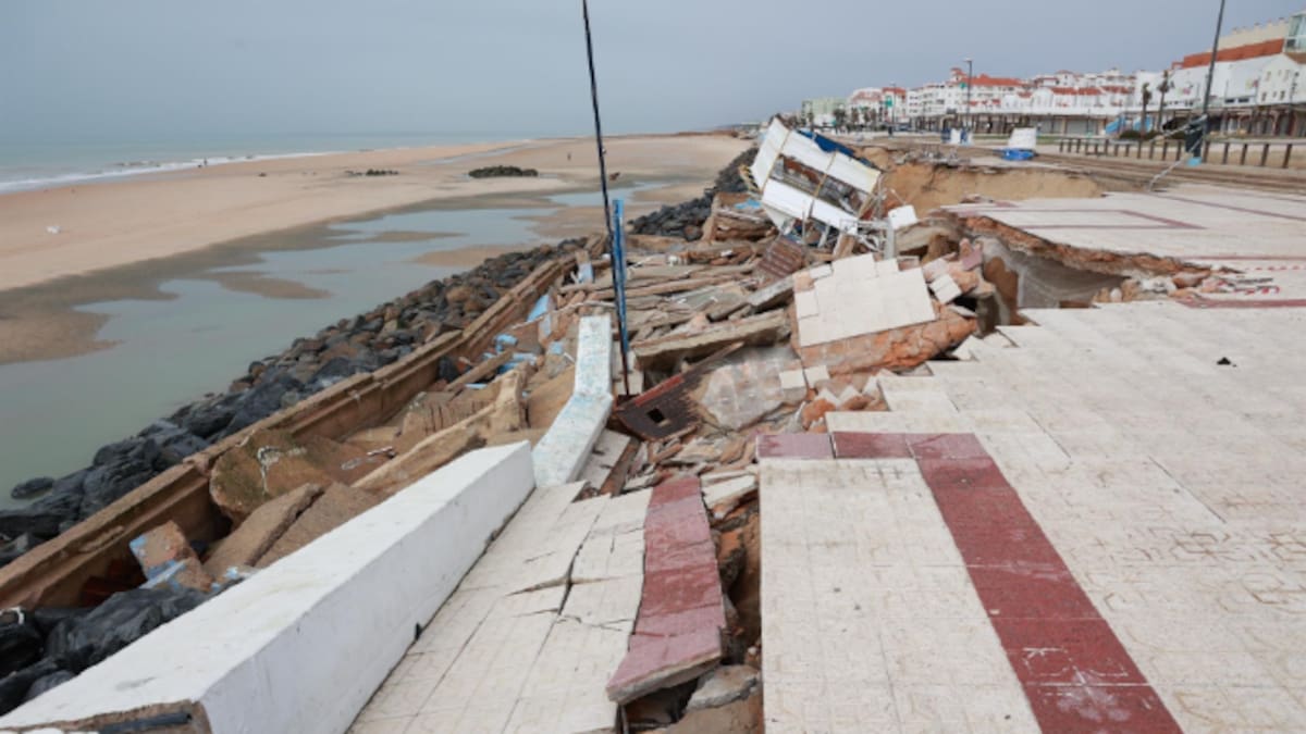 Juan Antonio Morales González, catedrático de Geología de Huelva: "Matalascañas está en el peor emplazamiento posible, haría falta una duna artificial"