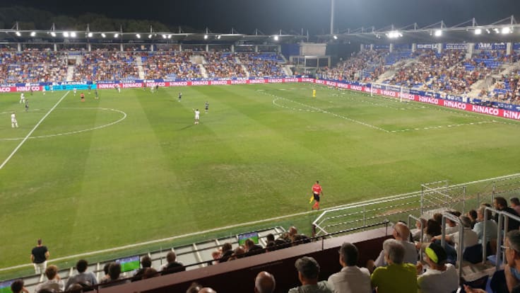 Bolo anima a la afición a estar con el Huesca en el partido ante el Córdoba