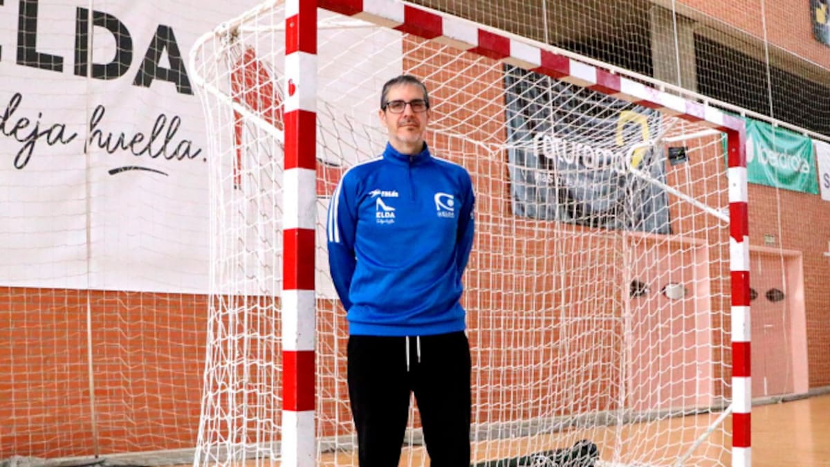 José Ignacio Prades explica los motivos que le han llevado a dimitir como entrenador del Elda Prestigio