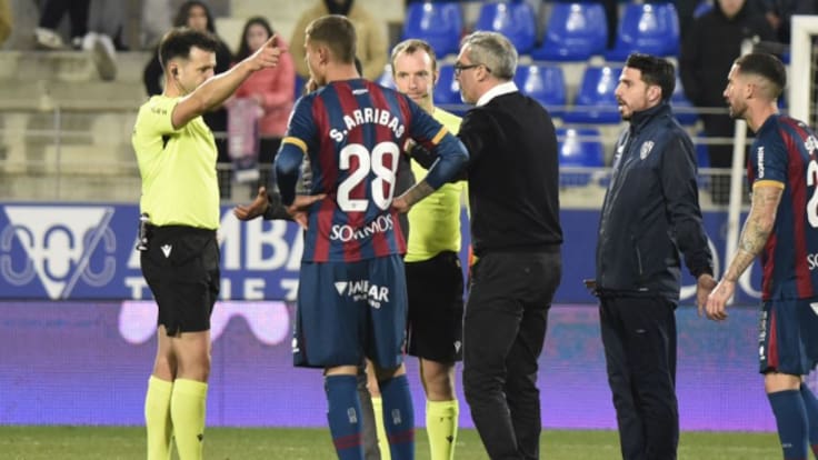 Jon Pérez Bolo analiza la derrota de la SD Huesca con el Córdoba