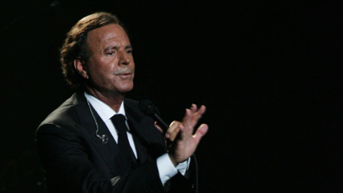 La Fiscalía de la Audiencia Nacional analiza ya una denuncia contra Julio Iglesias