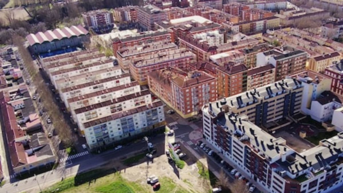 Ana María Hervás, concejala de Urbanismo del Ayuntamiento de Aranda en la recta final del ARU de Santa Catalina