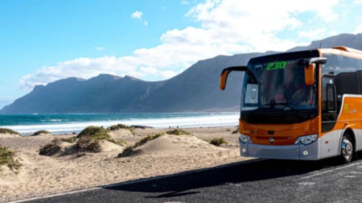 SOS de 150 conductores de transporte turístico en Lanzarote