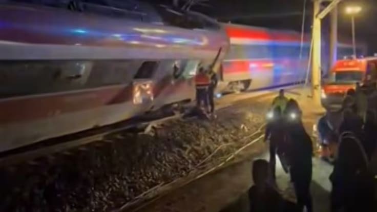 Las noticias de la SER, 02:00: Accidente ferroviario en Córdoba