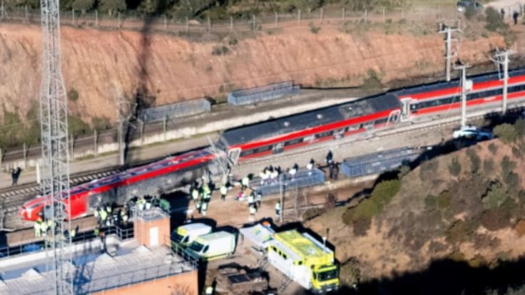 Javier Fernández Magariño, periodista experto en infraestructuras, habla con Aimar Bretos en 'Hora 25'