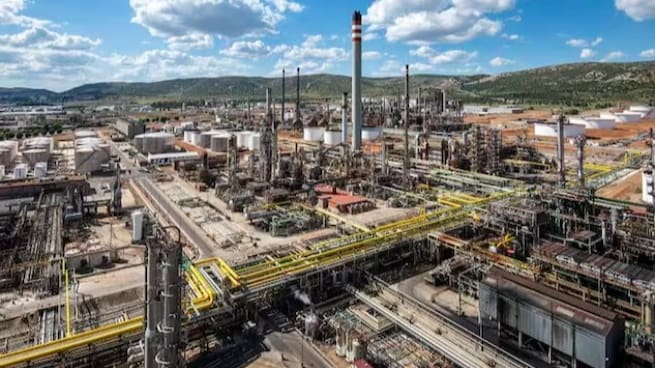 CR HighTech | El Complejo Industrial de Puertollano, pionero en la puesta en marcha de robots para la inspección de tanques de almacenamiento