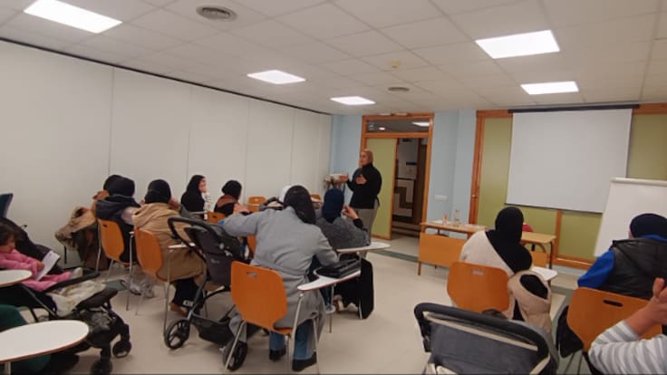 Ejea impulsa el programa "Entre lenguas"