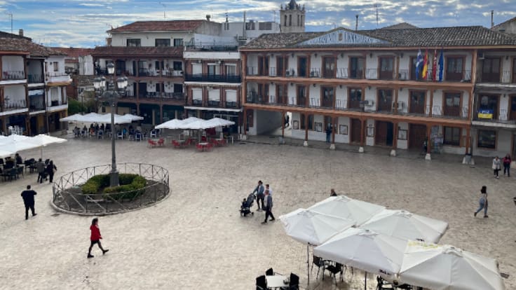 Raquel Jimeno, alcaldesa de Ciempozuelos, explica los errores que se han producido en los recibos de la tasa de basuras.