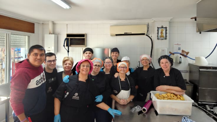 El comedor del Padre Cruceira nos necesita