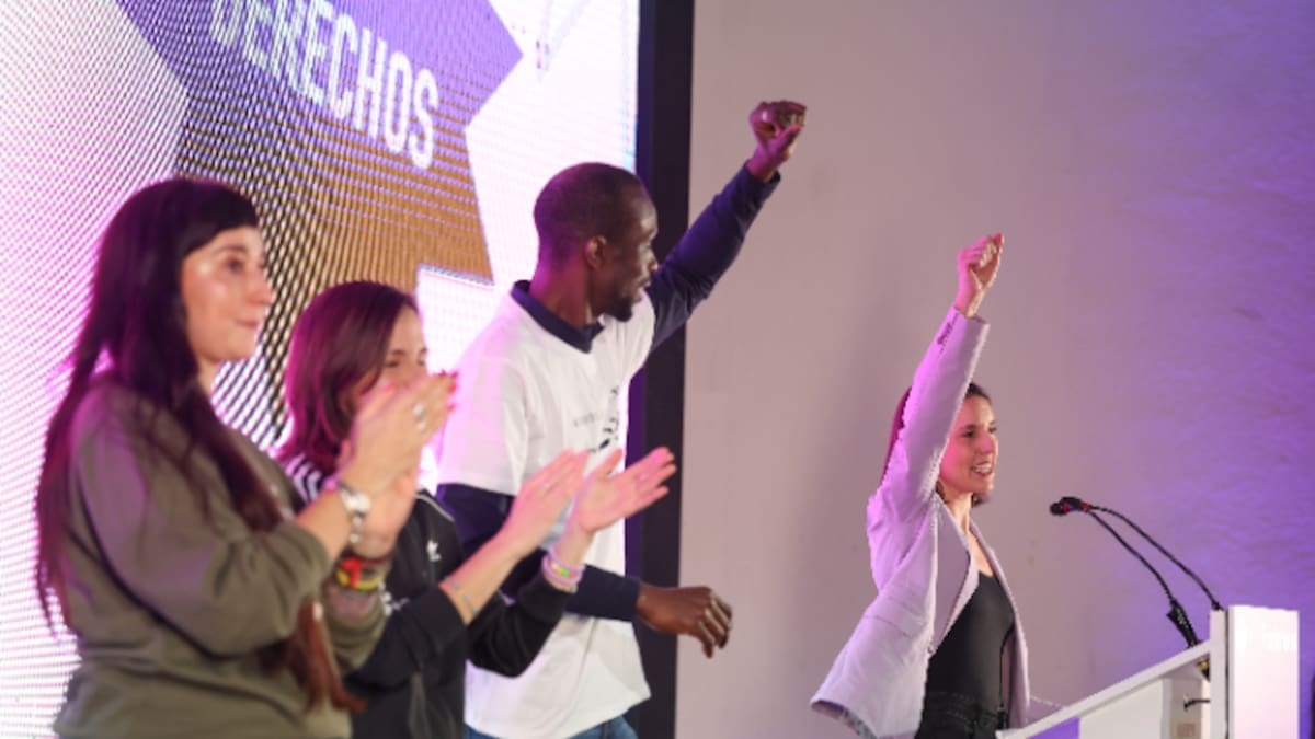 La Contra | Manuel Jabois, sobre la medida del gobierno para regularizar medio millón de migrantes : "Puede reforzar la polarización"