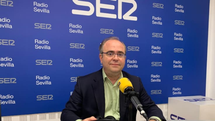 Carlos Navarro Antolín: El cielo gris en armonía con la tierra