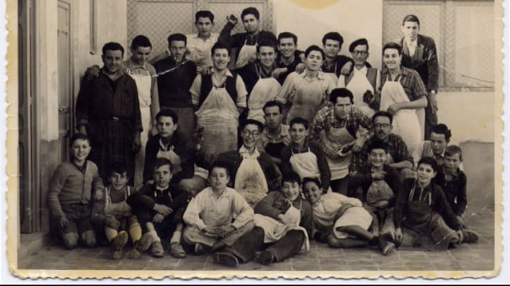 J. º María Amat recuerda la historia de la fábrica El Sebo.