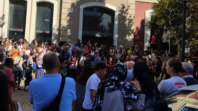 Reacciones a la sentencia que avala el velo islámico en el IES Sagasta