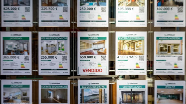 El euríbor acaba enero con su primera bajada en medio año