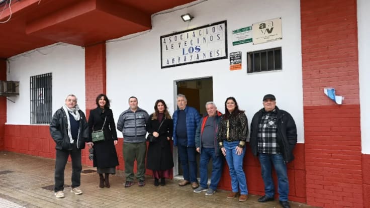 Entrevista a Lola Alcázar, vicepresidenta de la AAVV "Los Arrayanes"