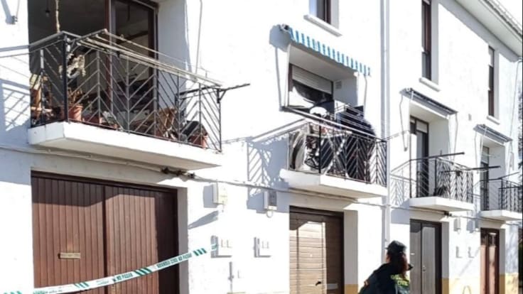Explosión en una vivienda en Obanos con un herido grave y dos detenidos
