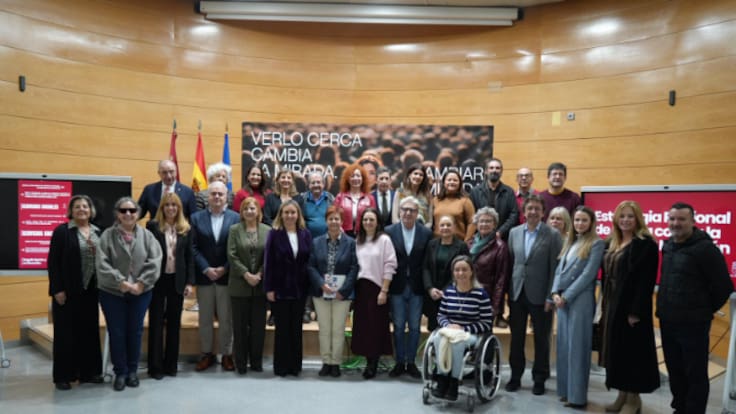 La consejera de Política Social, Familias e Igualdad, Conchita Ruiz, durante la presentación de la Estrategia Regional de Lucha contra la Pobreza y la Exclusión Social
