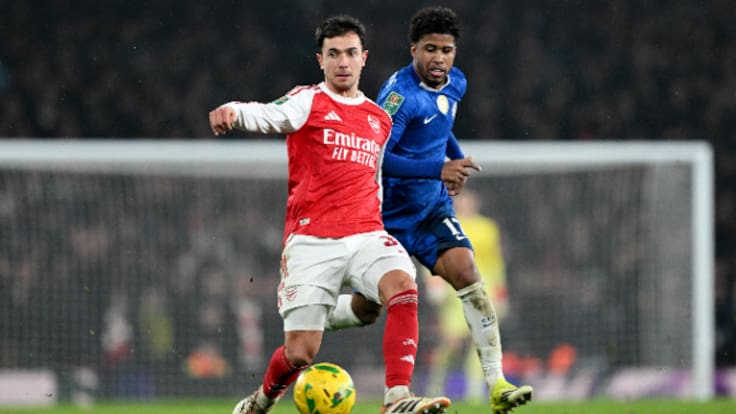 Martín Zubimendi reacciona en 'El Larguero' a las voces que lo piden para el Real Madrid: "Tiene jugadores de sobra para hacerlo bien"