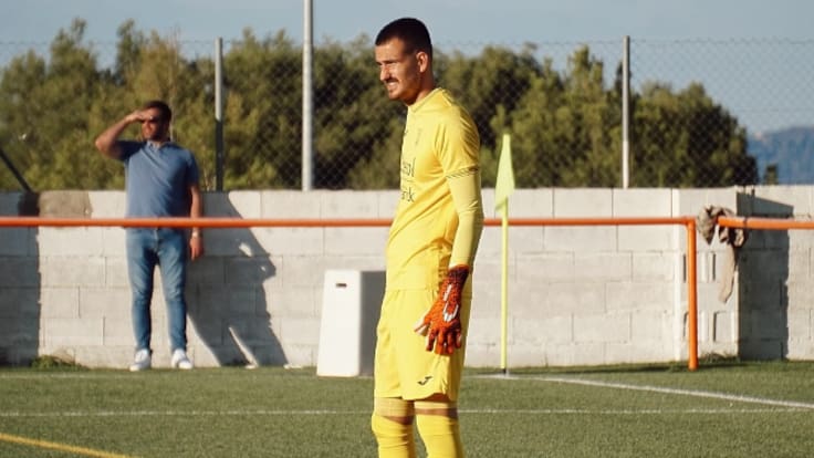 Luís Navarro, entrenador del Atzeneta UE, tras la derrota ante el Atlético Levante UD