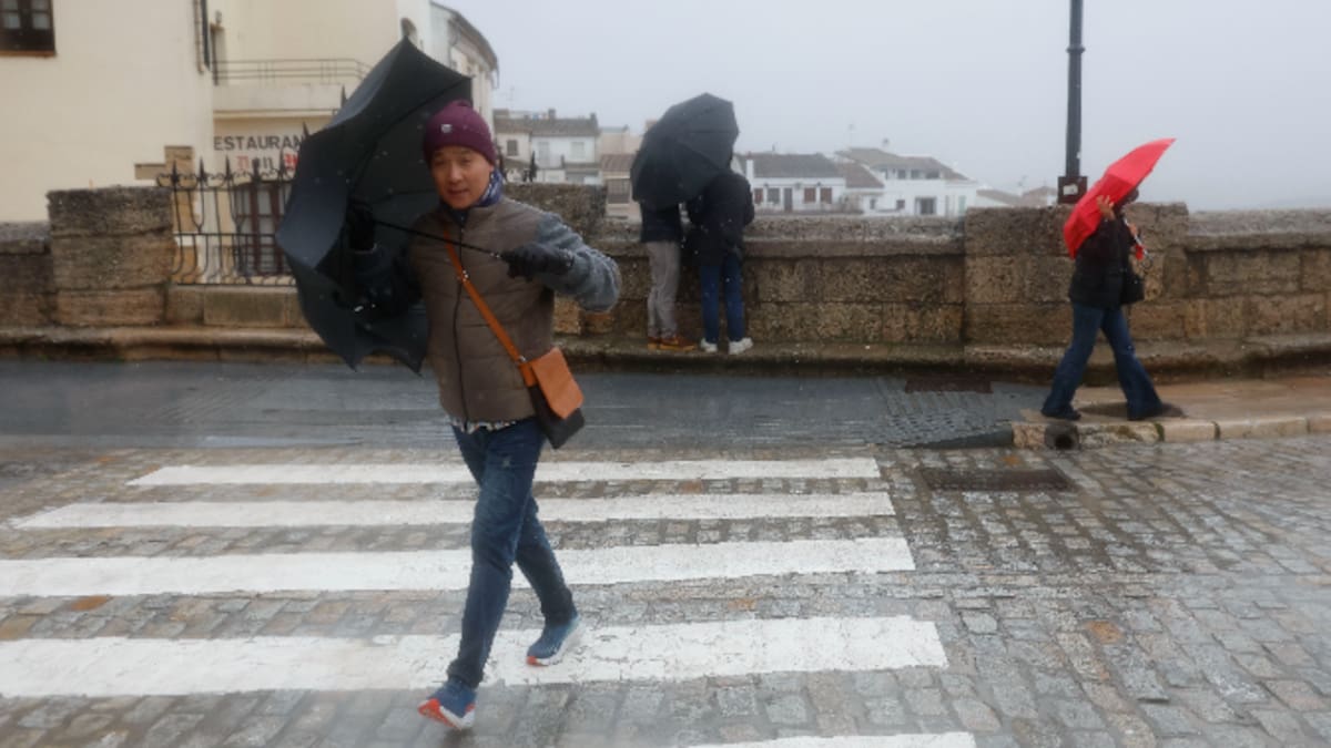 La alcaldesa de Ronda, sobre la borrasca Leonardo: "El desbordamiento de los ríos es lo que más preocupa"