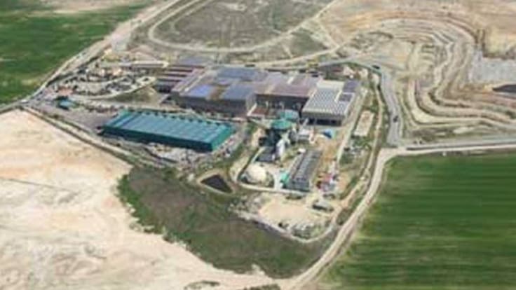 El presidente de la asociacion vecinal La Tenería de Pinto, Ángel García, habla de la carta remitida al Ayuntamiento exigiendo que no se acepten las bonoficaciones por albergar el vertedero.