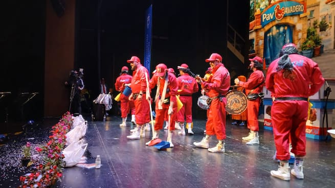 Chirigota Ya no te cabe más