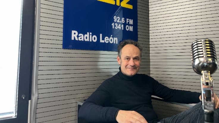 El editor Héctor Escobar, nuevo premio "Leonés del Año", en "Hoy por Hoy" (17/02/2026)