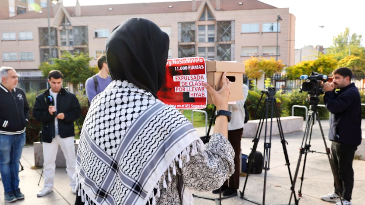 Expertos arabistas: "En España no existe un problema social vinculado al uso del burka o niqab"