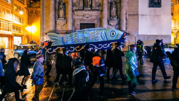 Entierro de la sardina: Manolo Salinas, de la comparsa Monte Alto a 100