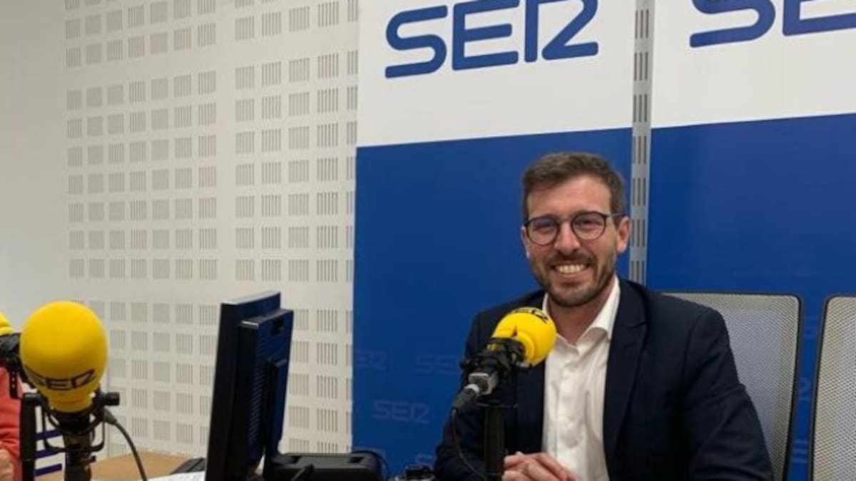 Francisco Toscano, subdelegado del Gobierno en Sevilla, anuncia una oficina dedicada a agilizar la petición de ayudas por los temporales