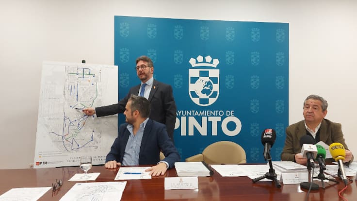Salomón Aguado, alcalde de Pinto, repasa el nuevo Plan de Mejora de la Movilidad