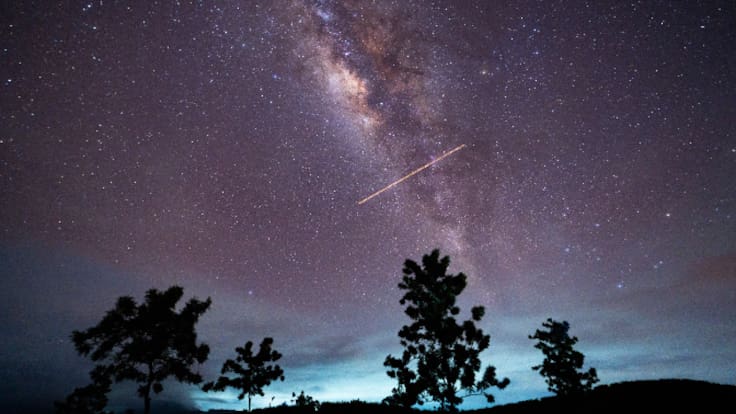 El truco definitivo para saber a simple vista si lo que brilla en el cielo es una estrella o un planeta