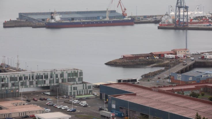 Nieves Roqueñí, presidenta Autoridad Portuaria de Gijón, hace balance en la SER de su primer año de mandato