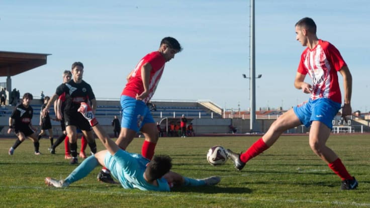 La Gimnástica Medinense se mantiene en la parte alta de la tabla tras una nueva victoria contra el Parquesol