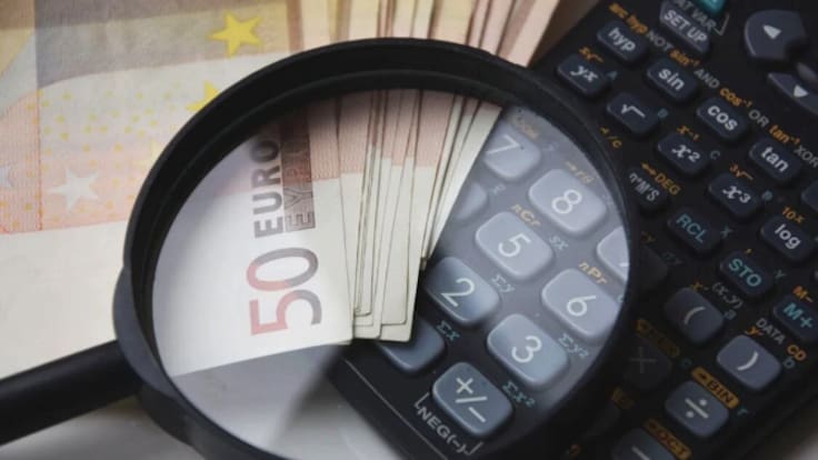 La lletra petita de les targetes revolving que ningú t'explica