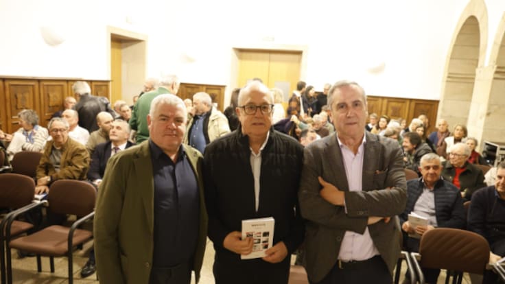 'Disfraces', un relato de los años negros de Santiago: del robo del Códice Calixtino al asesinato de Asunta Basterra