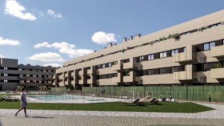 Jorge Rodrigo, consejero de Vivienda de la Comunidad de Madrid, defiende las viviendas del Plan VIVE en Pinto