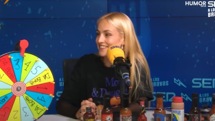 "Se le reventó un pulmón y me pidió firmarle el parte": la anécdota más surrealista que María Escarmiento ha vivido con un fan