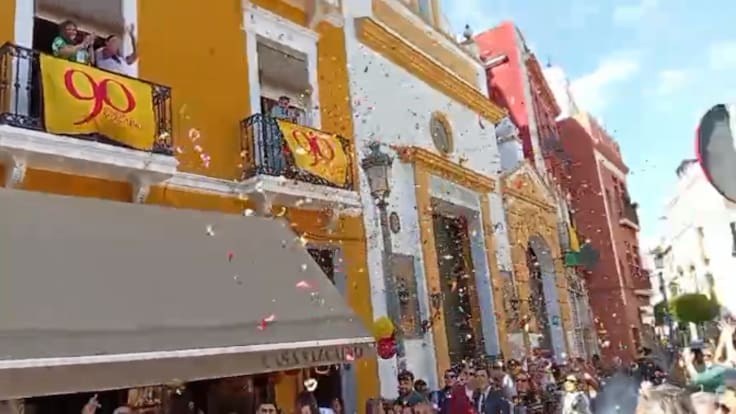 "Una cervecita allí sí nos tomamos": Ángels Barceló se anima a visitar Casa Vizcaíno