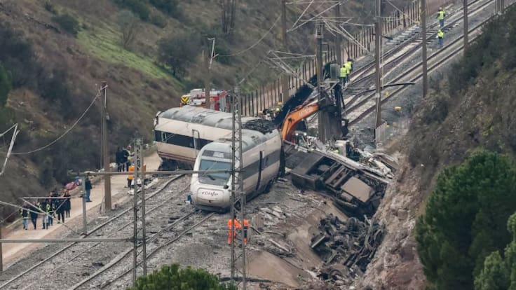 La comisión que investiga el accidente de Adamuz detecta cambios en varios informes sobre el estado de las soldaduras de las vías